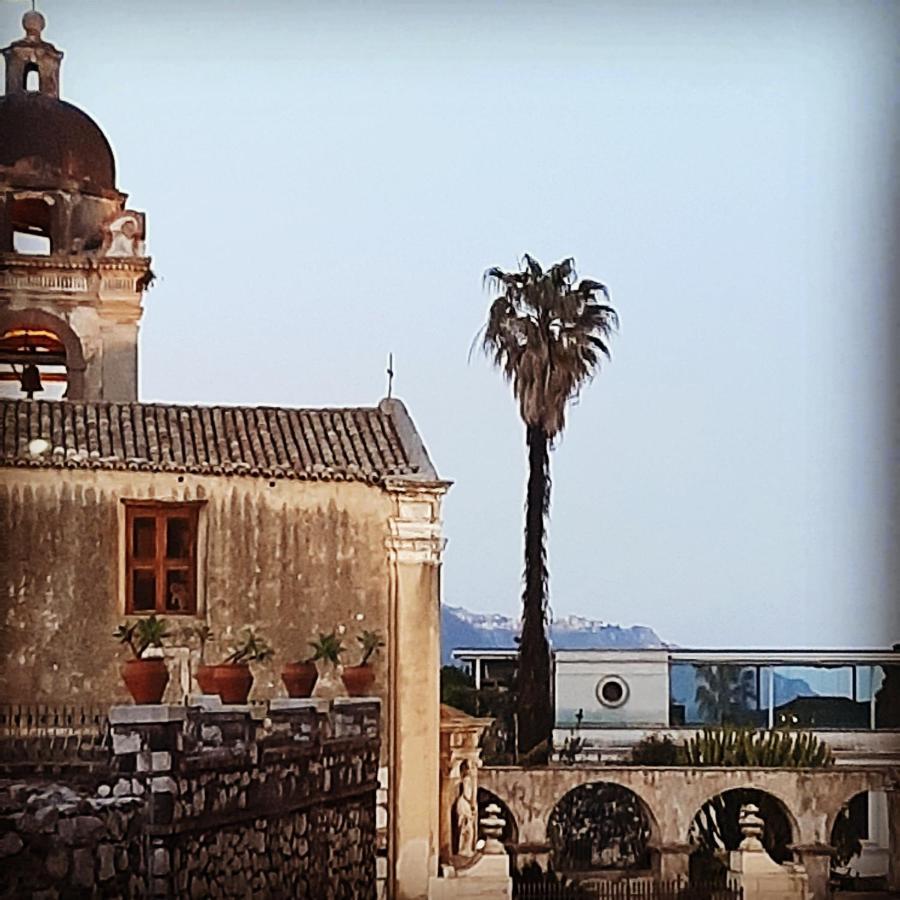 Taormina Private Apartment By Fragranza Di Sicilia エクステリア 写真